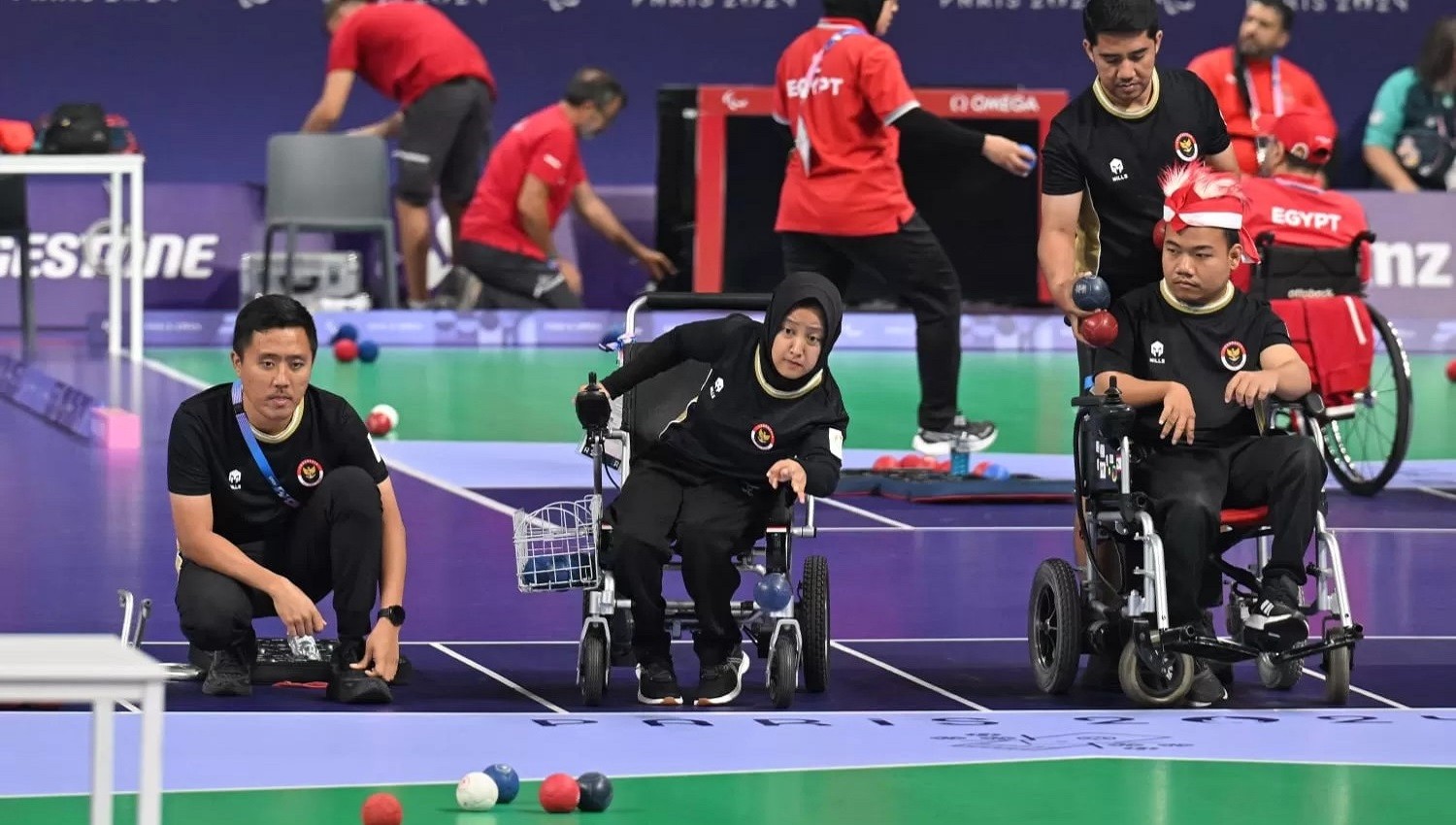 Rasa Bangga Kontingen Indonesia Bawa Bendera Merah Putih di Parade Pembukaan Paralimpiade Paris 2024