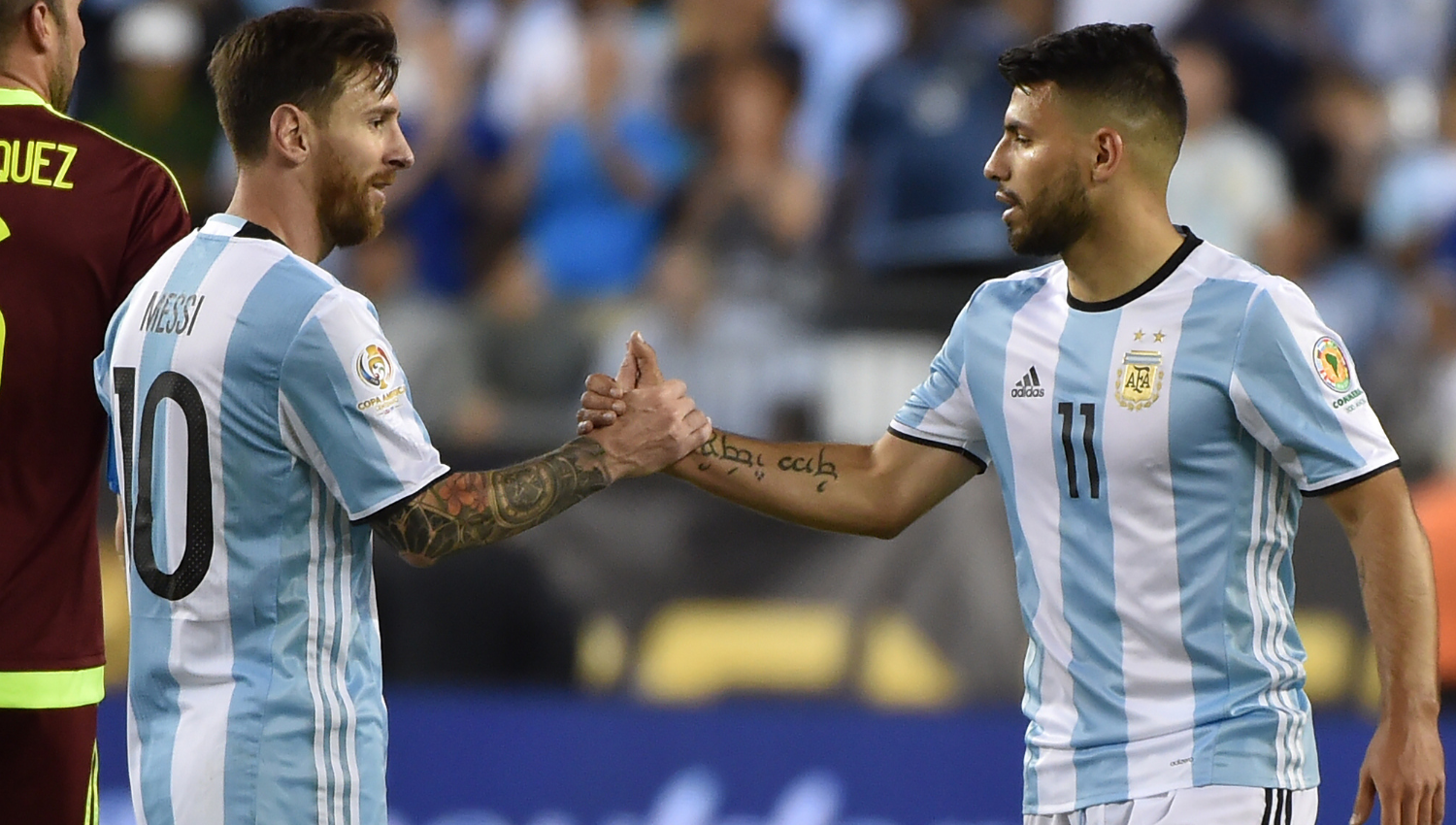 Sergio Aguero Sebut 3 Pemain yang Bisa Gantikan Lionel Messi Saat Pensiun