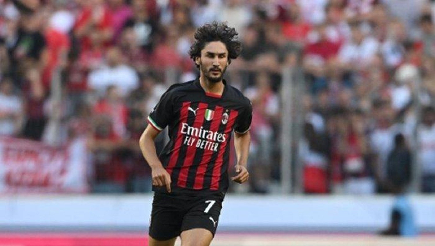 AC Milan Siap Lepas Yacine Adli Setelah Ditawar Klub Liga Inggris