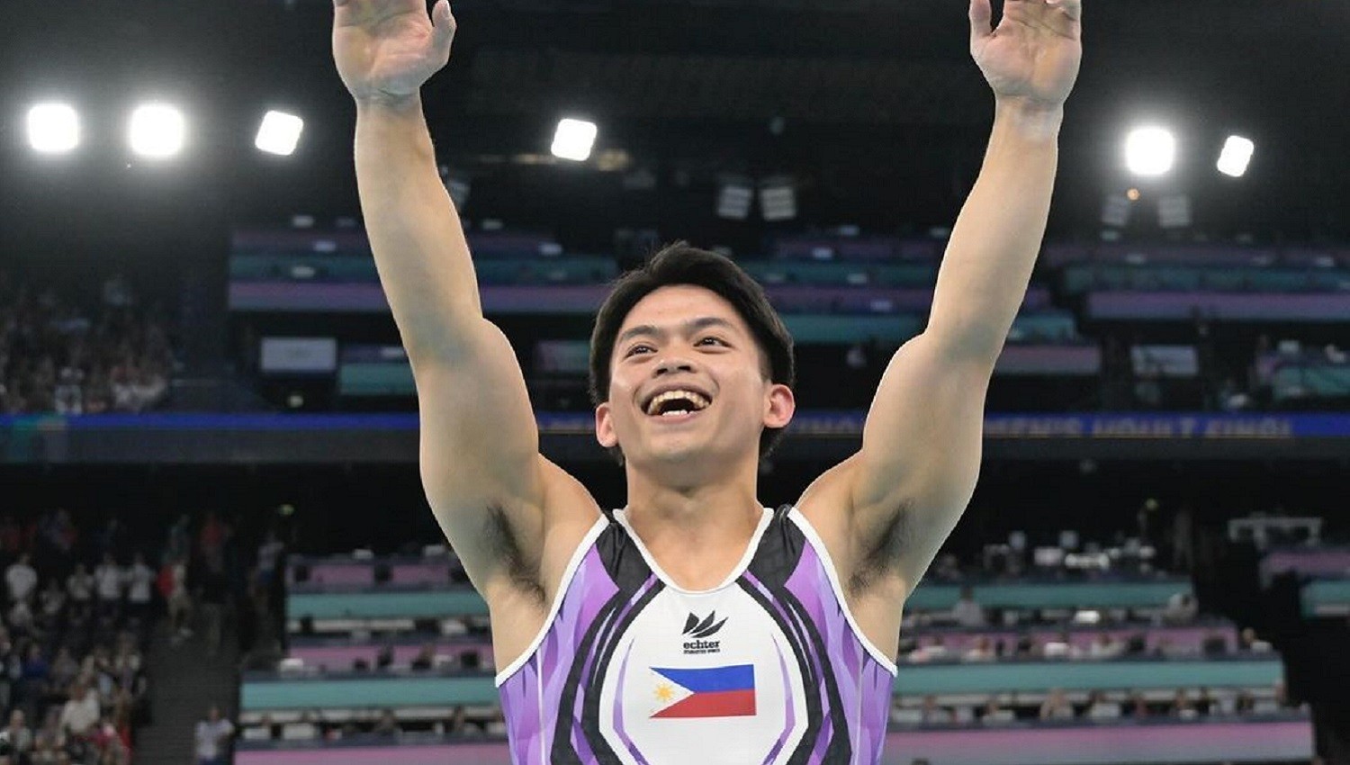 Pejabat Filipina Beri Ucapan Selamat ke Carlos Yulo Seusai Raih Medali Emas Olimpiade, Mirip di Indonesia?