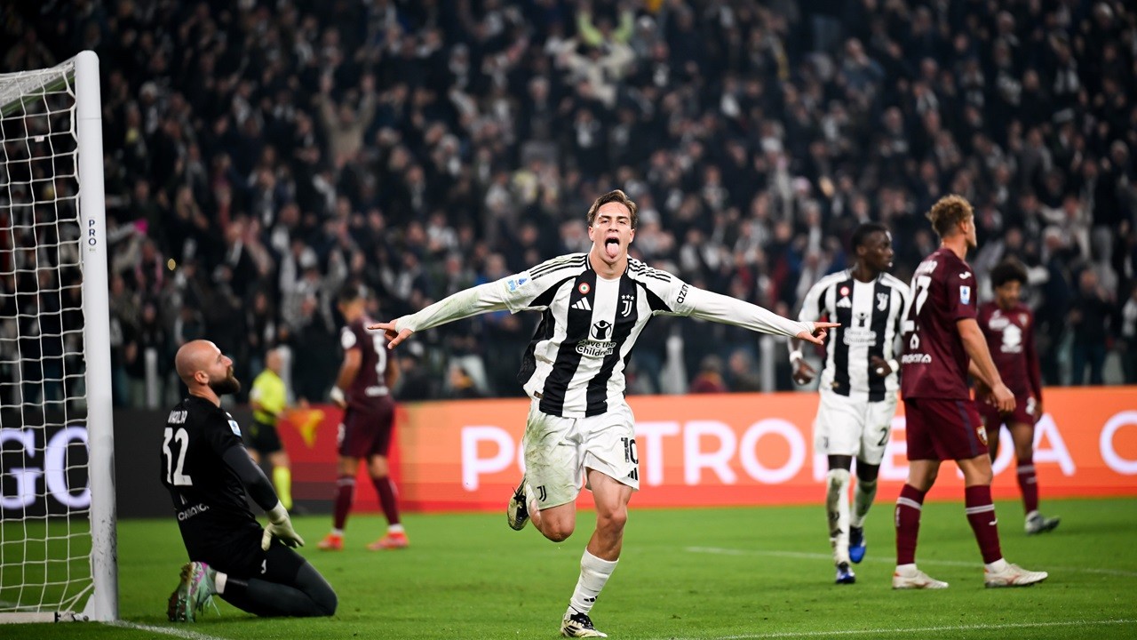 Bangga Kenakan Nomor Punggung 10, Kenan Yildiz Komitmen Tetap Bersama Juventus