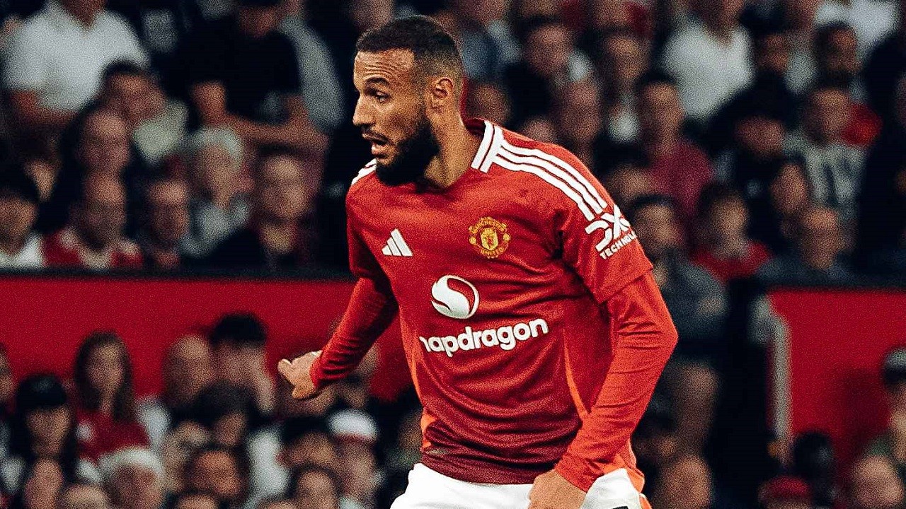 Noussair Mazraoui Nyaman Main di Posisi Nomor 10: Saya Tahu Apa yang Harus Dilakukan!