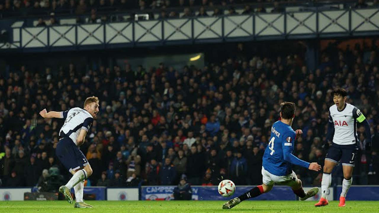 Hasil Pertandingan Rangers vs Tottenham di Liga Europa - Antiklimaks Imbang 1-1